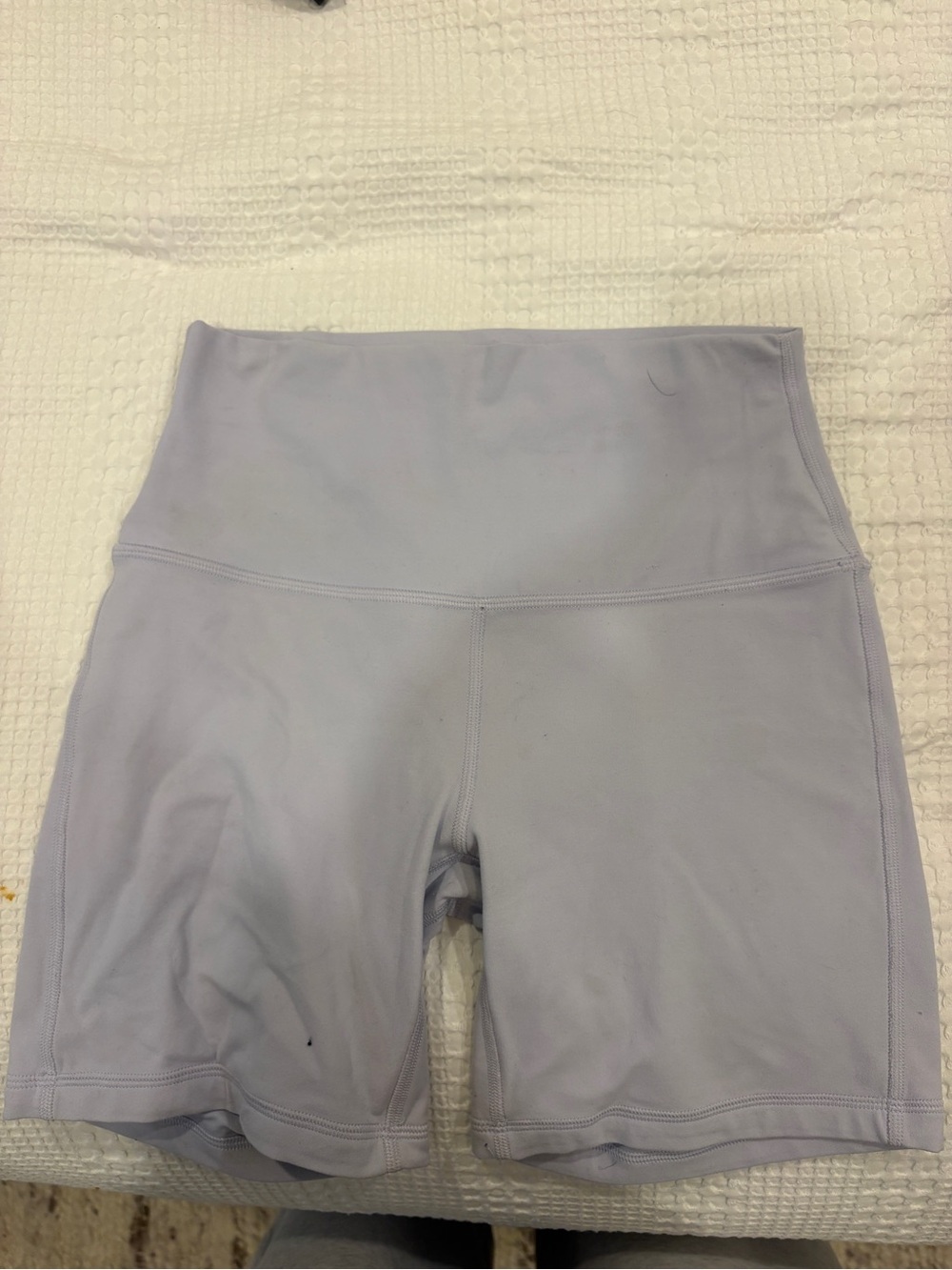 Women’s High-Waist Lavender Active Shorts 6”